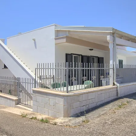Holiday home Marea Casa By Lovesud Torre Vado